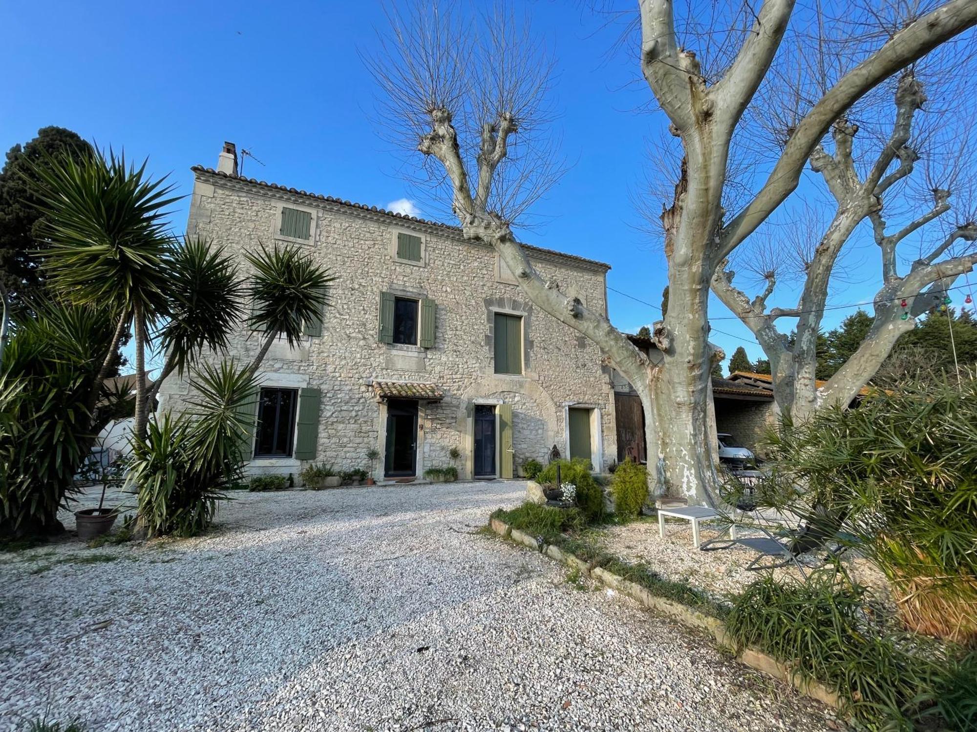 Gite Mas Provencal Tarascon Exteriör bild